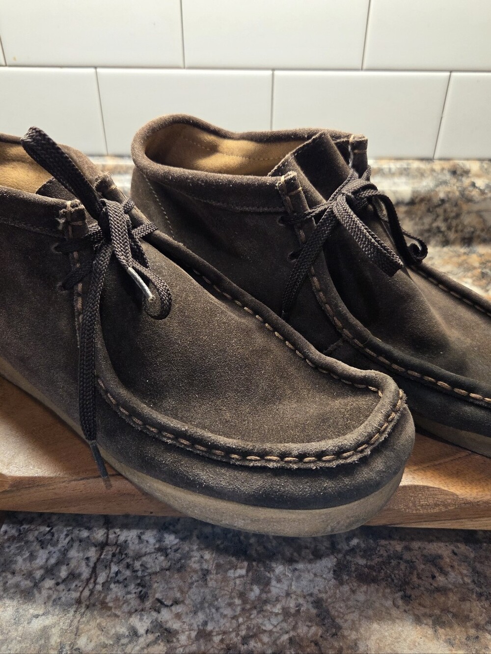 Clarks Originals Wallabee Boot Men Size 11 Chocolate Brown Suede Moccasin Chuka